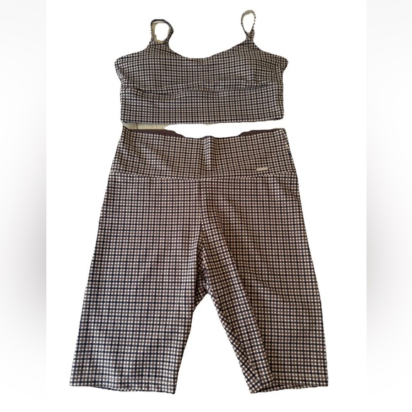 Aim’n Women’s Brown Checkered Sports Bra & Biker Shorts Set Size Large EUC - Picture 1 of 8